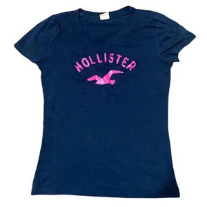 Hollister Navy T-shirt with Pink Logo M